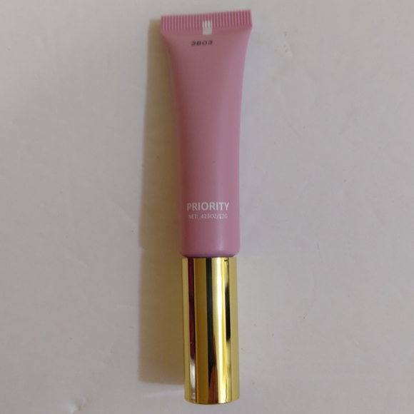 NEW Estate Cosmetics Most Wanted Lip Balm in Priority - Picture 3 of 7